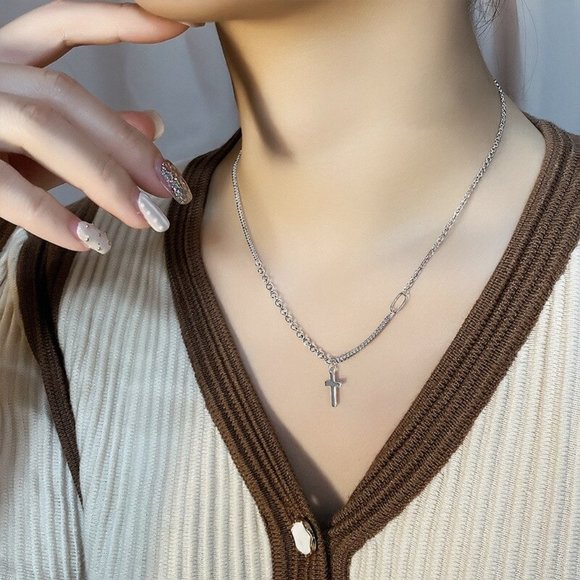 NEW Silver Clavicle Chain Double Cross Necklace - Picture 3 of 8